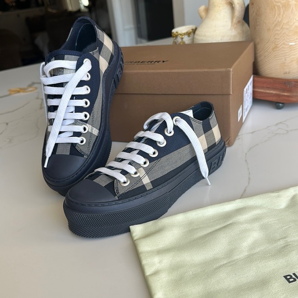 Burberry  platform sneaker - Picture 1 of 13